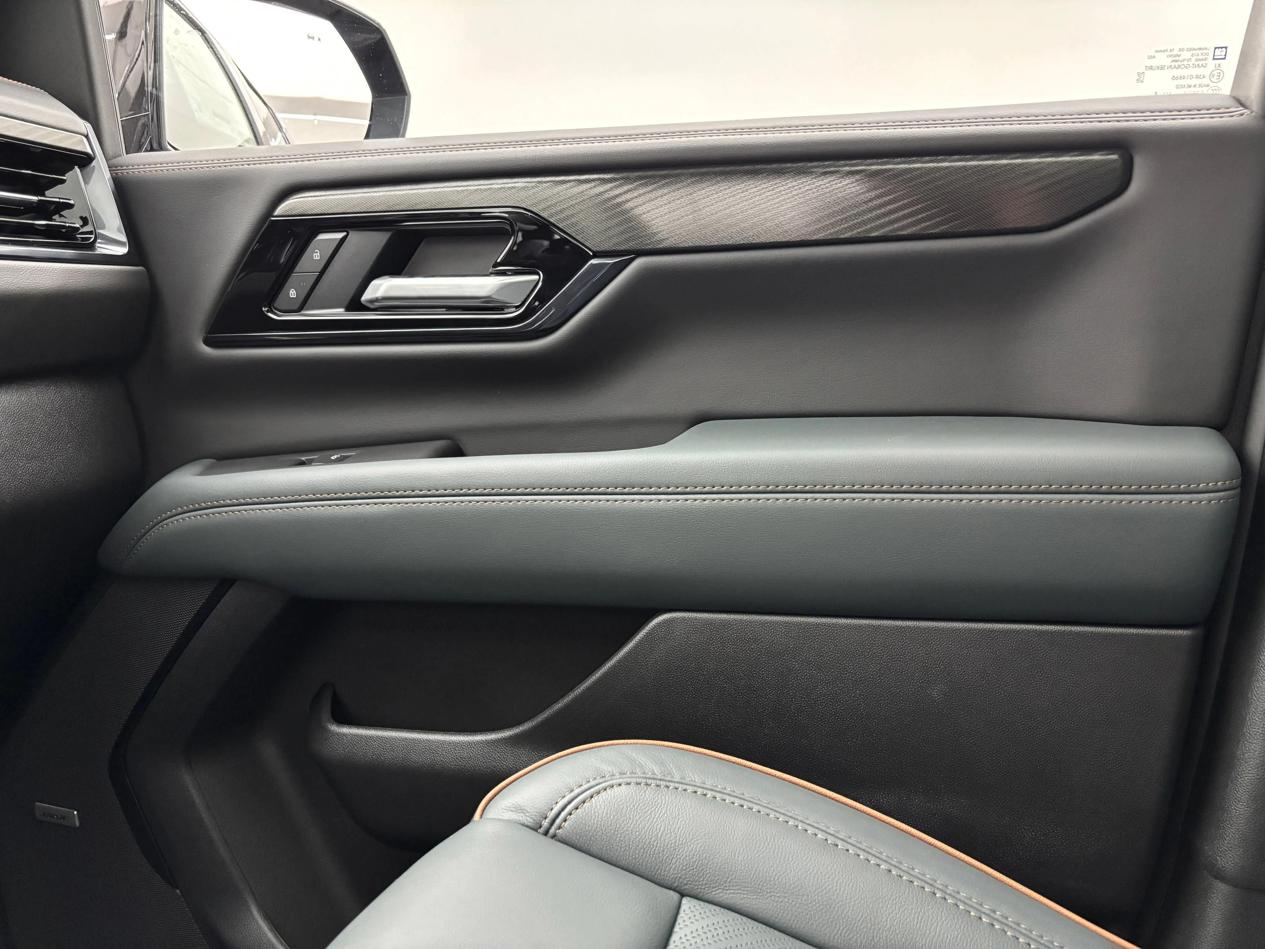 2026 GMC Yukon AT4 - Photo 49