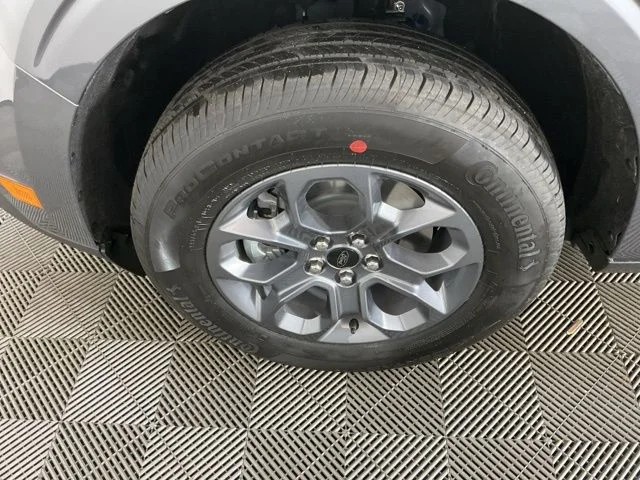 New 2026 Carbonized Gray Metallic Ford XLT image 28