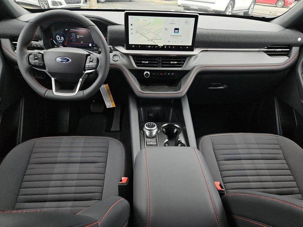 New 2026 Carbonized Gray Metallic Ford ST-Line image 5