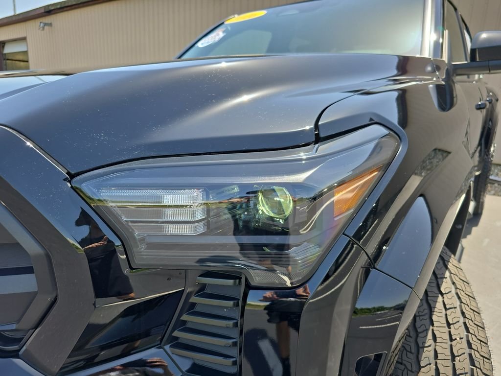 Used 2026 Black Toyota SR5 image 33