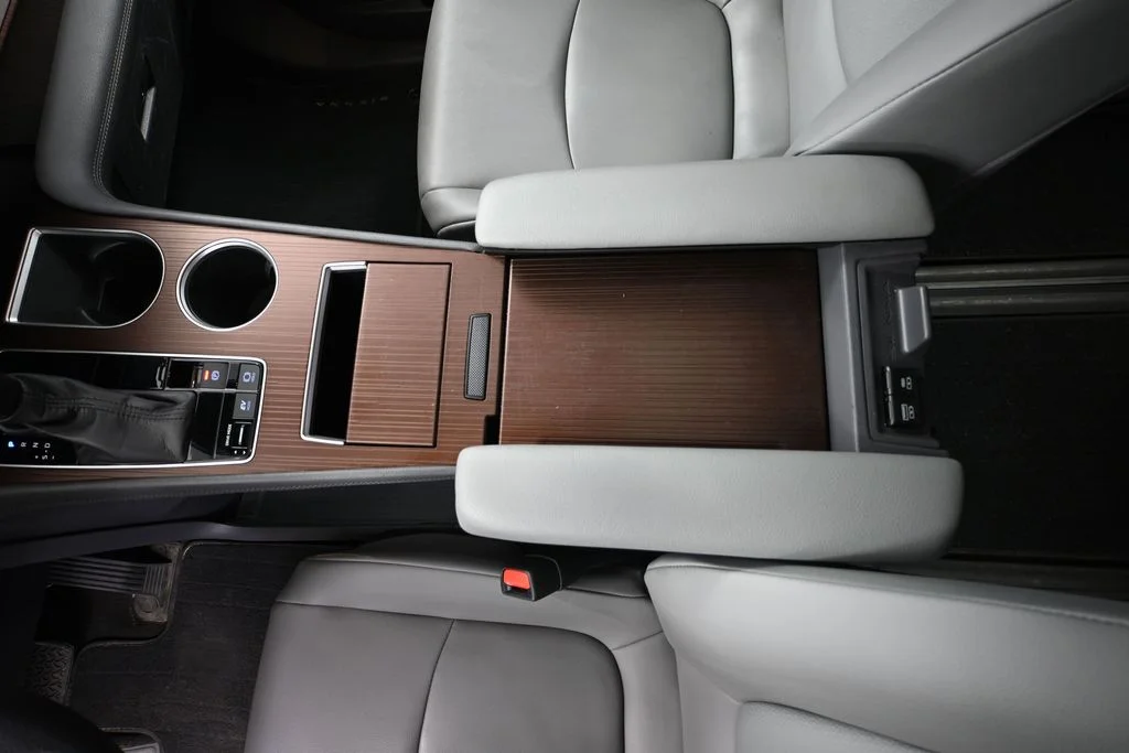 Certified Used 2022 Gray Toyota XLE image 33