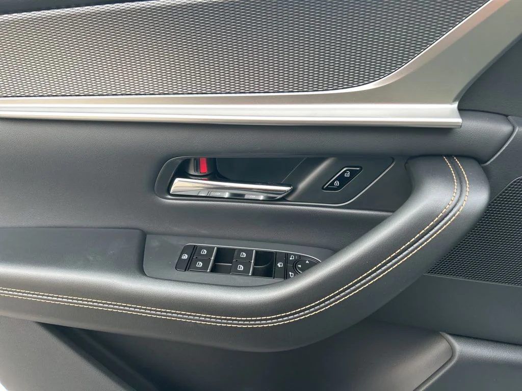 New 2026 Polymetal Gray Metallic Mazda 3.3 Turbo S Premium image 13