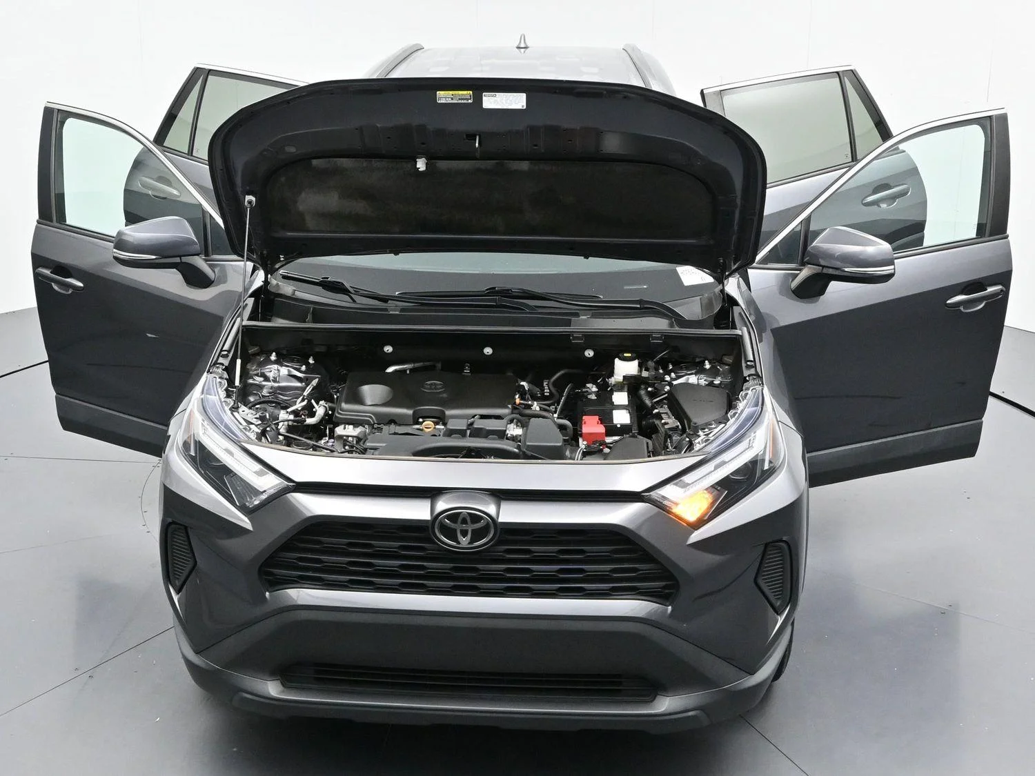 Used 2022 Magnetic Gray Metallic Toyota XLE image 40