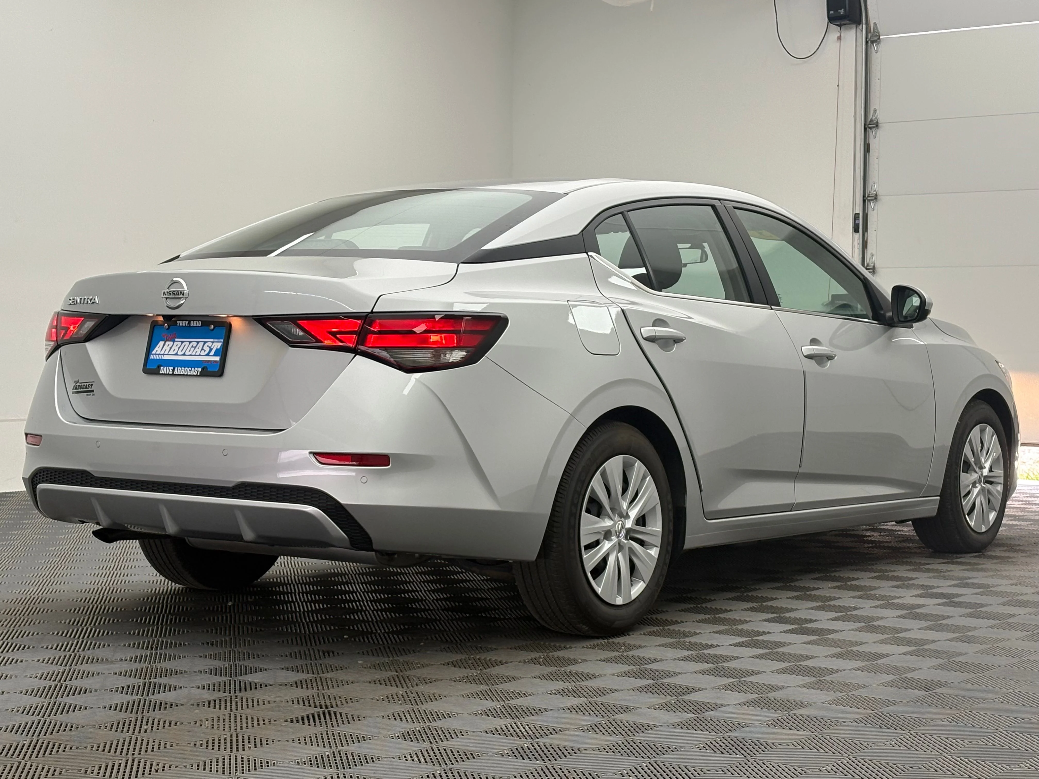 Used 2023 Brilliant Silver Metallic Nissan S image 6
