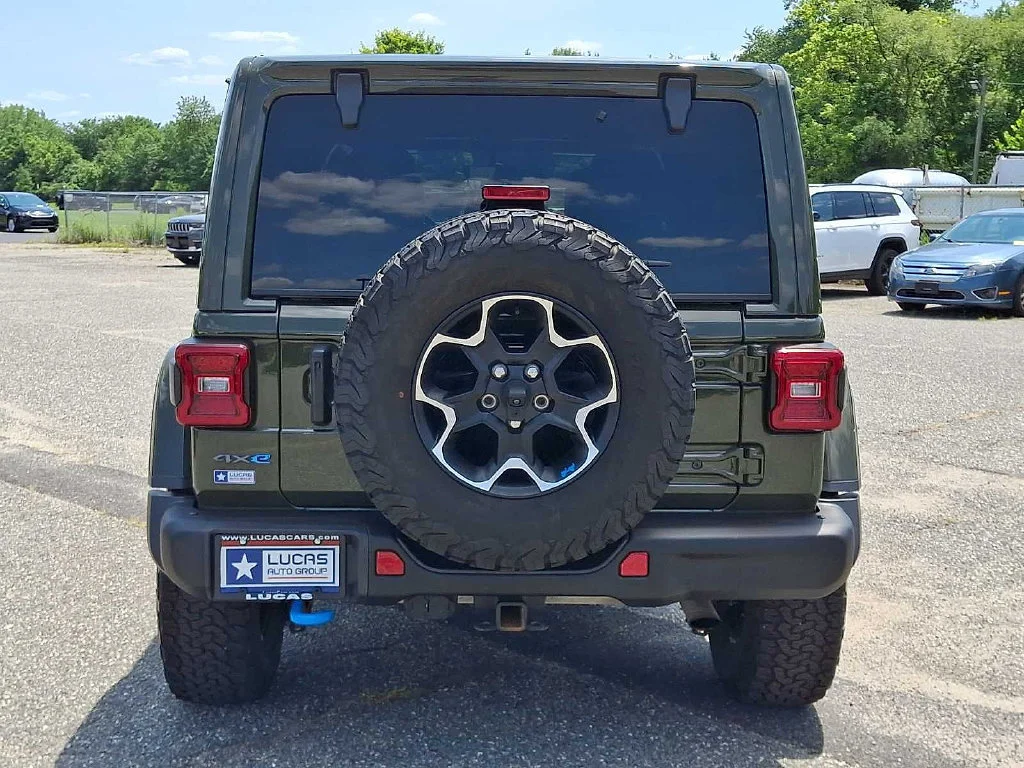 Used 2023 Sarge Green Clearcoat Jeep Rubicon image 10