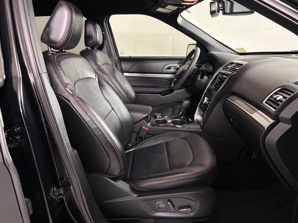Used 2018 Black Ford Sport image 42