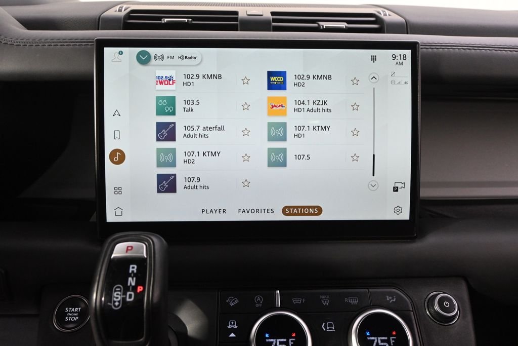 Used 2023  Land Rover X-Dynamic SE image 26