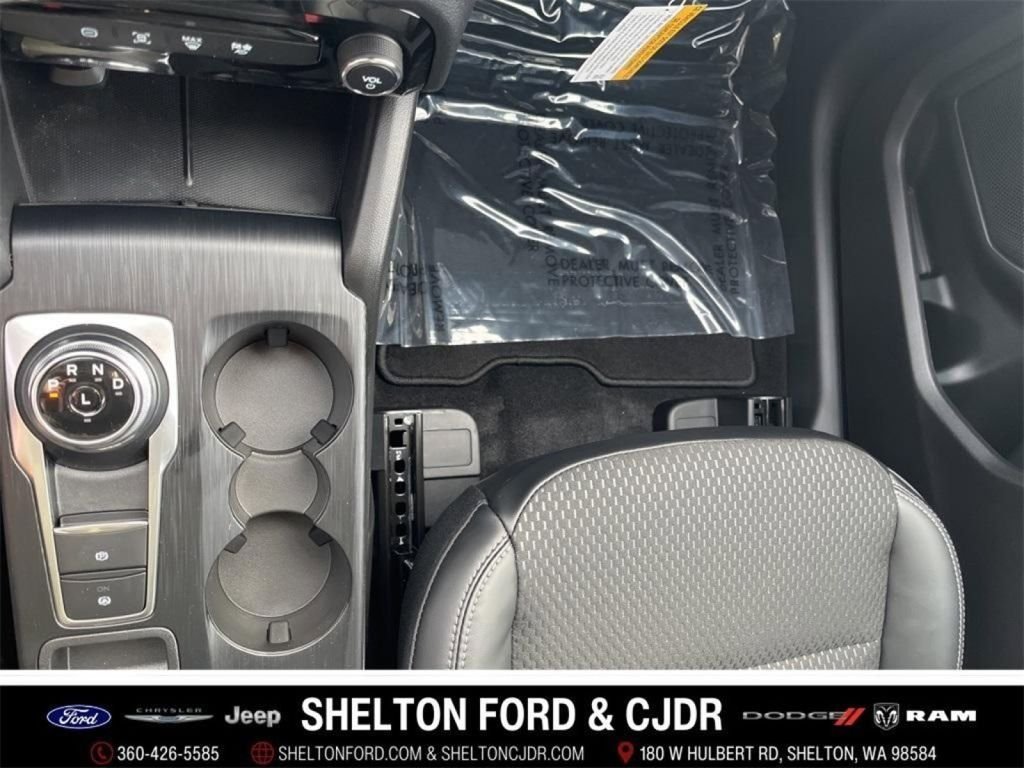 New 2025 Star White Metallic Tri-coat Ford Plug-in Hybrid image 20