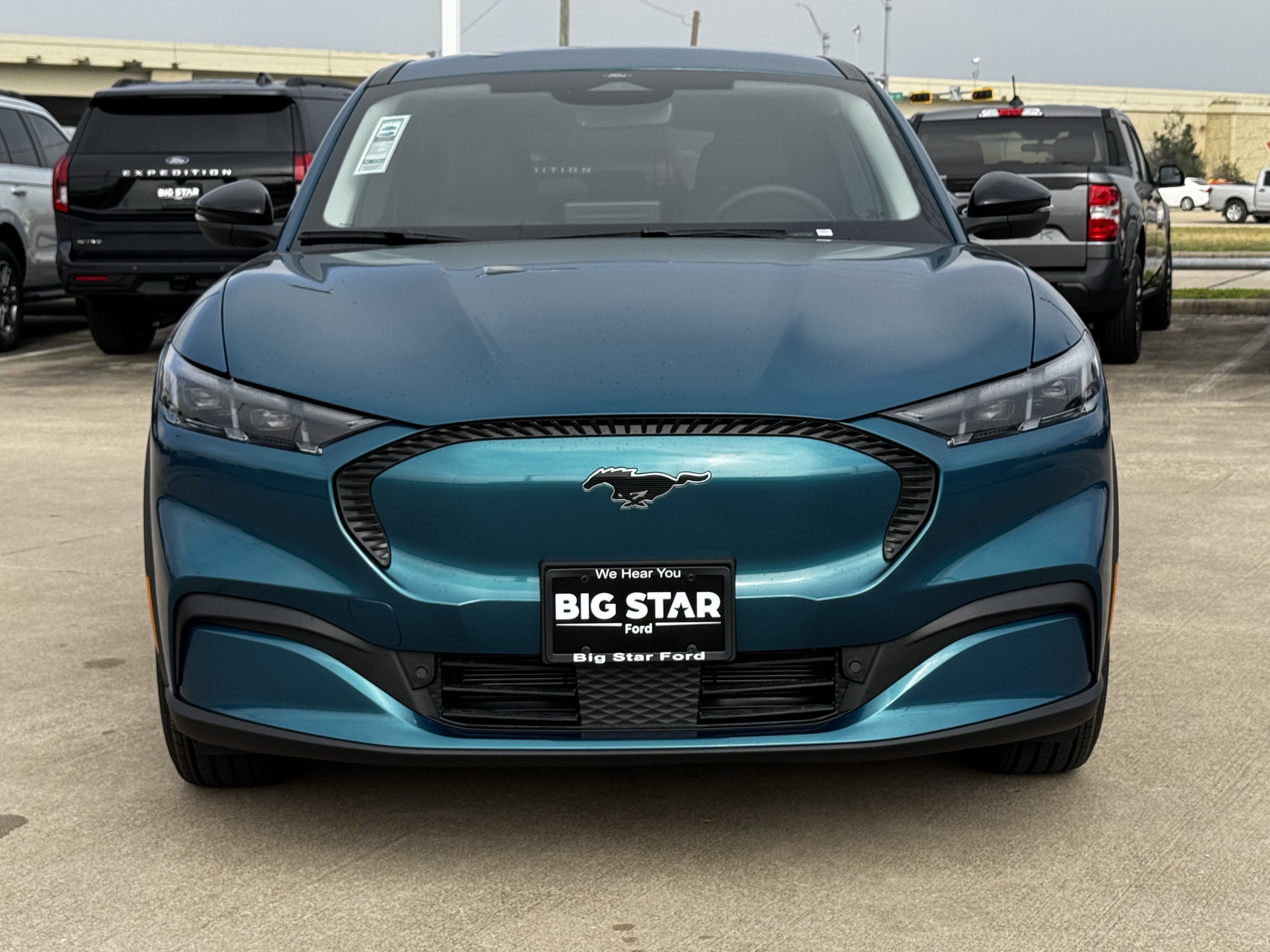 New 2026 Adriatic Blue Metallic Ford Select image 3
