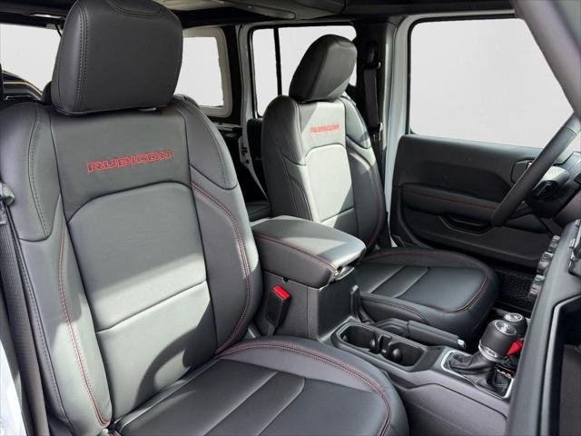 New 2027 Bright White Clearcoat Jeep Rubicon image 20