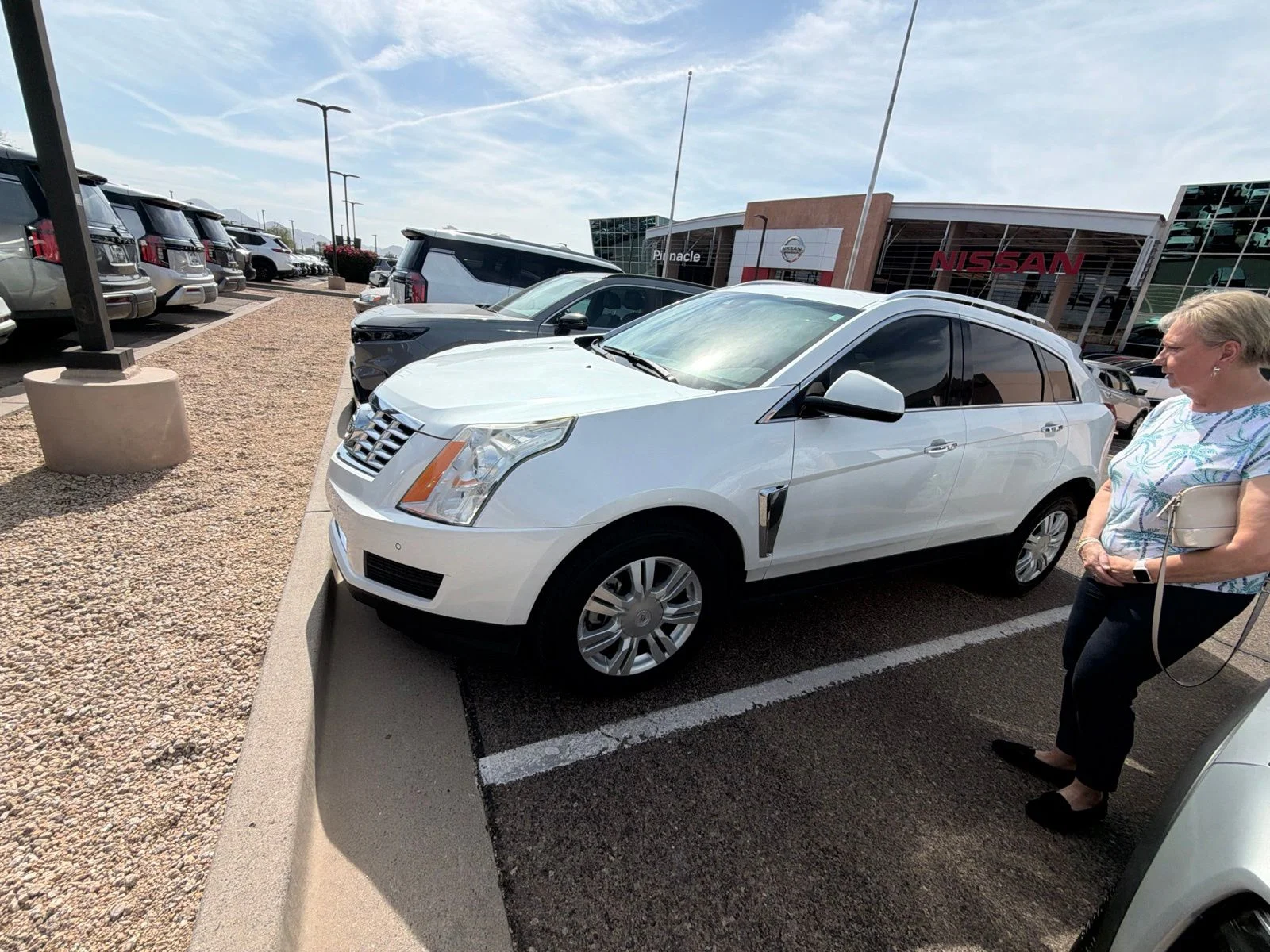 Used 2014 Platinum Ice Tricoat CADILLAC Luxury image 4