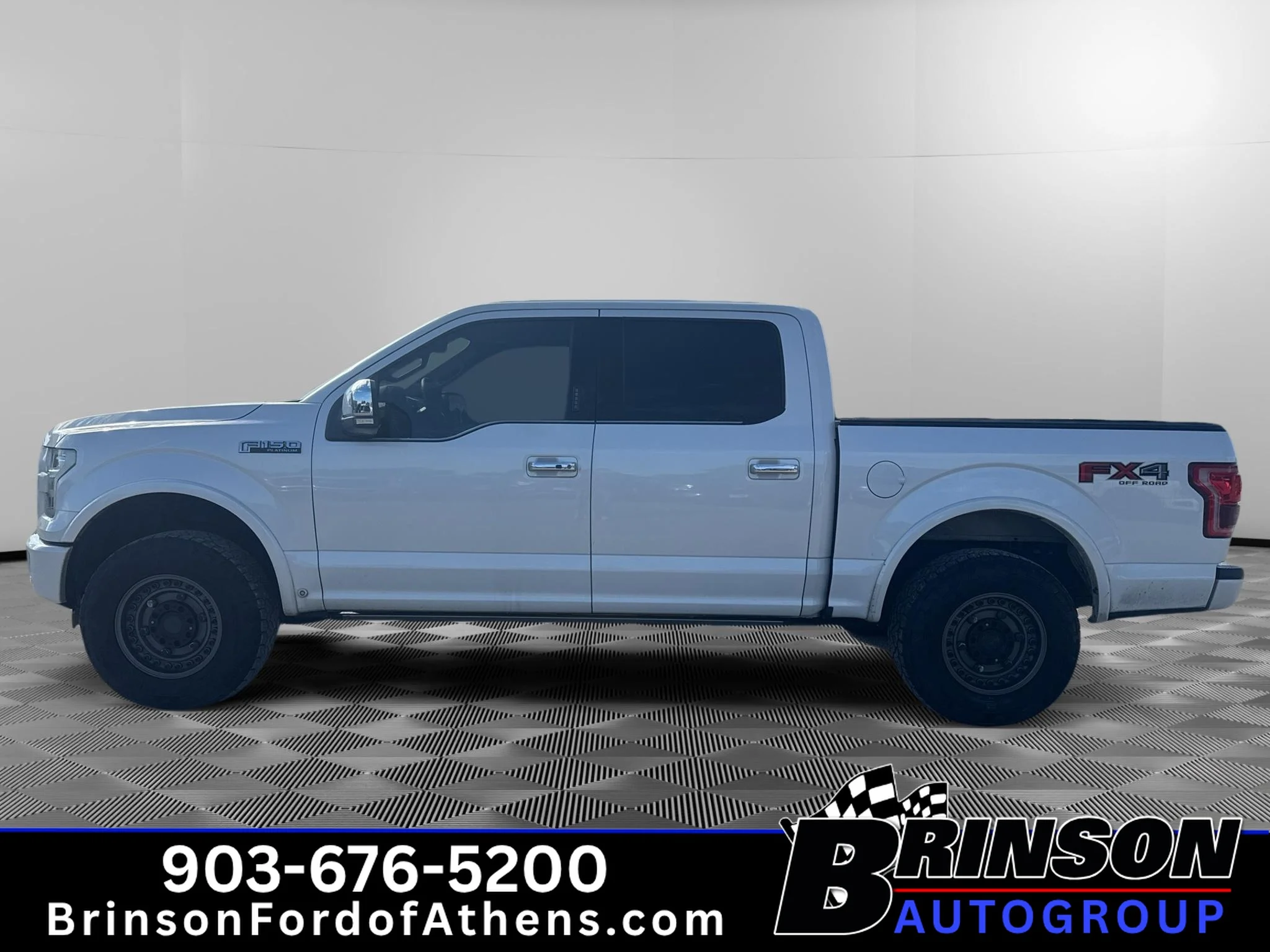 Used 2015 White Platinum Tri-Coat Metallic Ford Platinum image 8