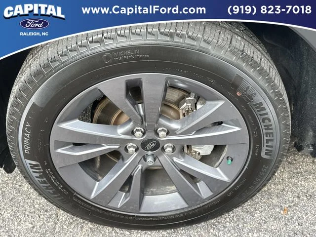 Used 2023 Green Ford XLT image 13