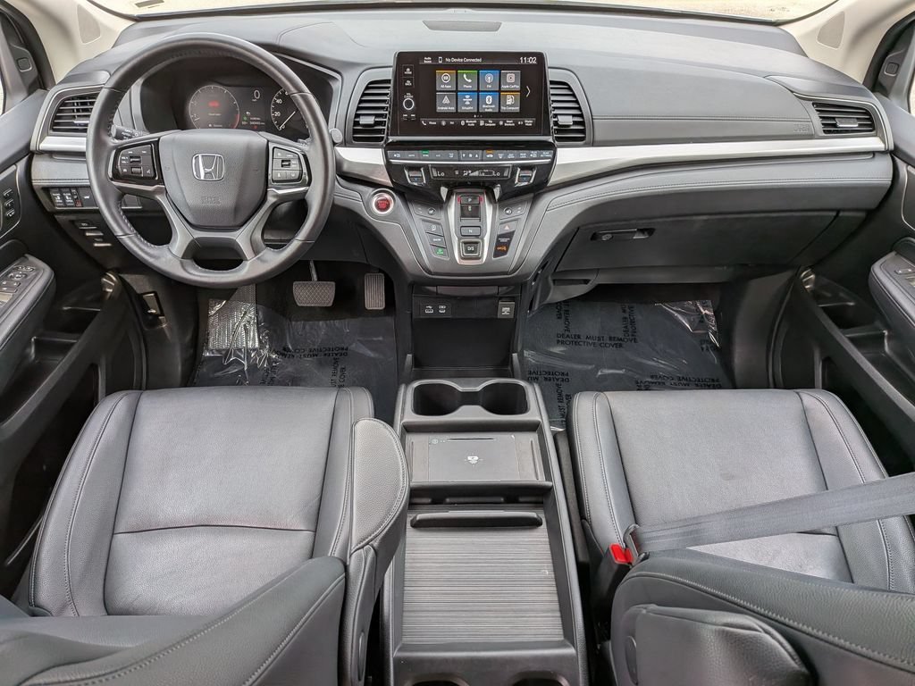 Used 2025 Silver Honda EX-L image 4