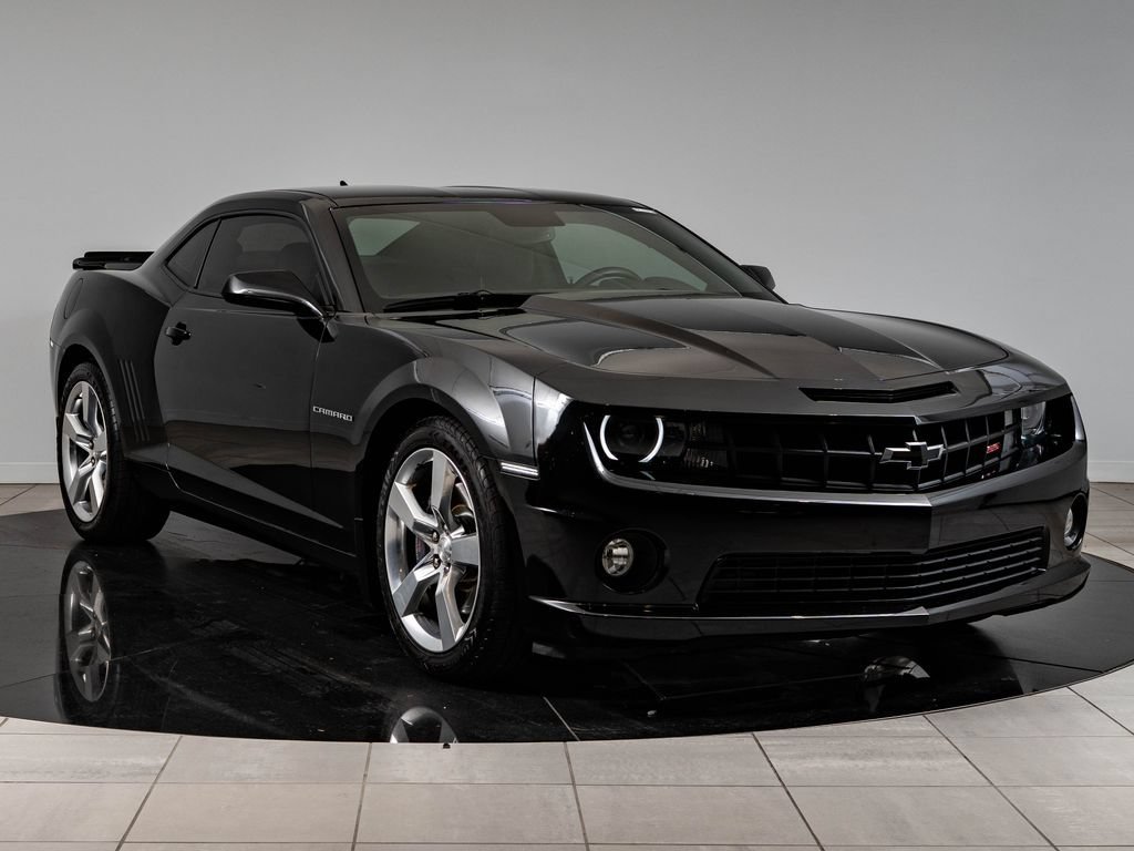 Used 2011 Black Chevrolet SS image 12