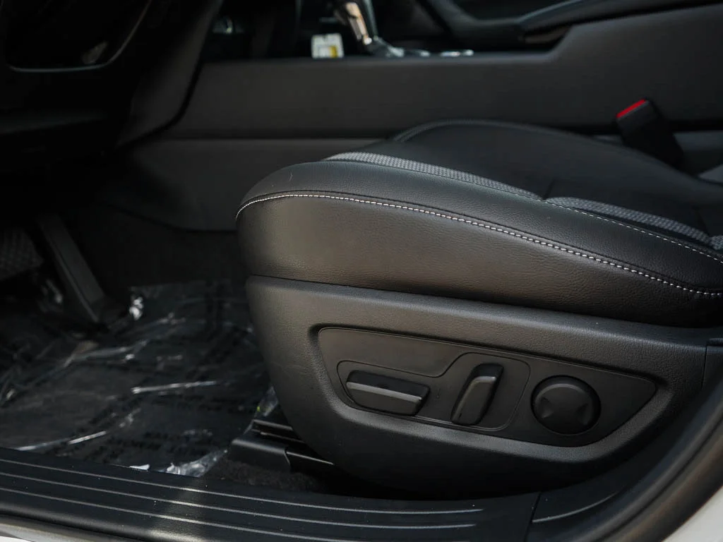 New 2026 Machine Gray Metallic Mazda 2.5 S Preferred AWD image 18