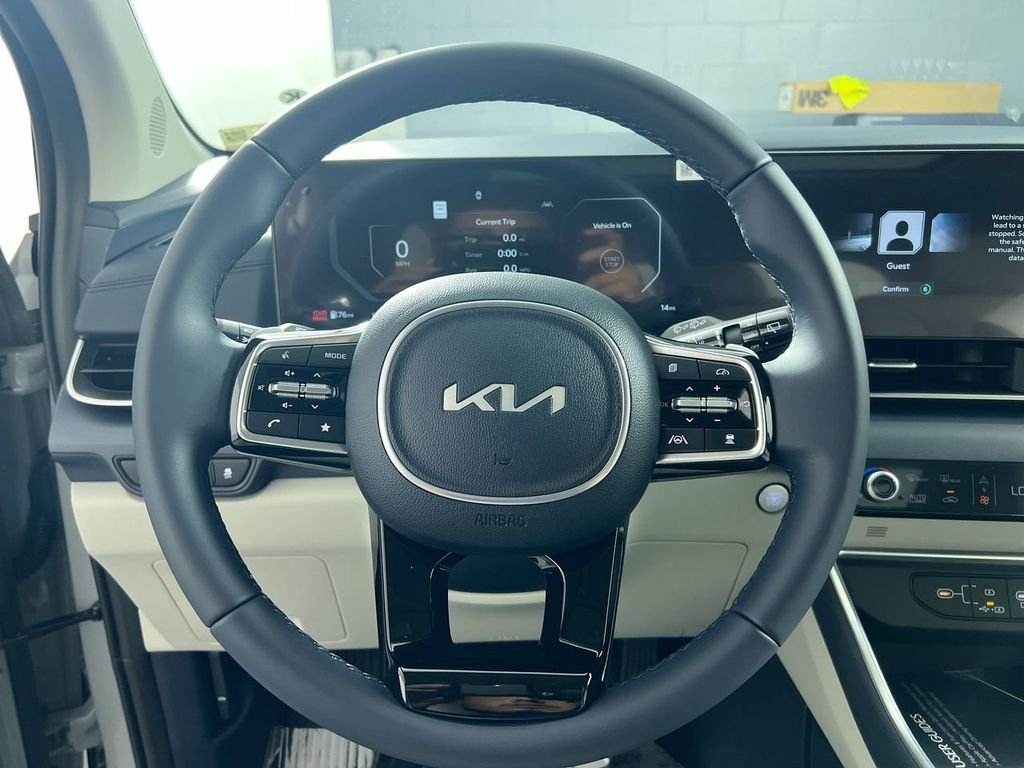 New 2026 Ceramic Silver Kia SX image 17
