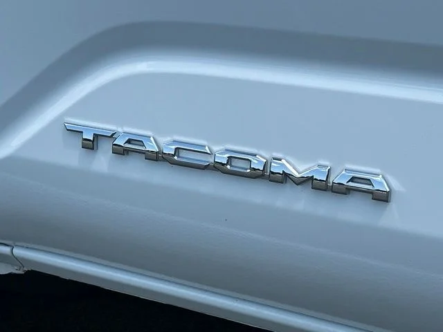 Used 2024 White Toyota SR5 image 16