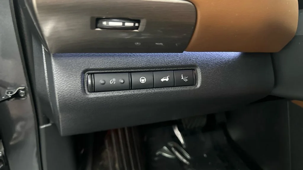 Certified Used 2023 Gray Nissan Platinum image 26