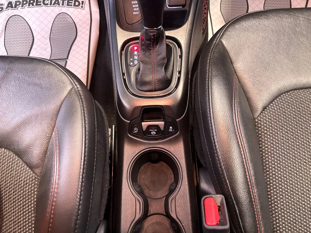 Used 2021 Red Jeep Trailhawk image 20