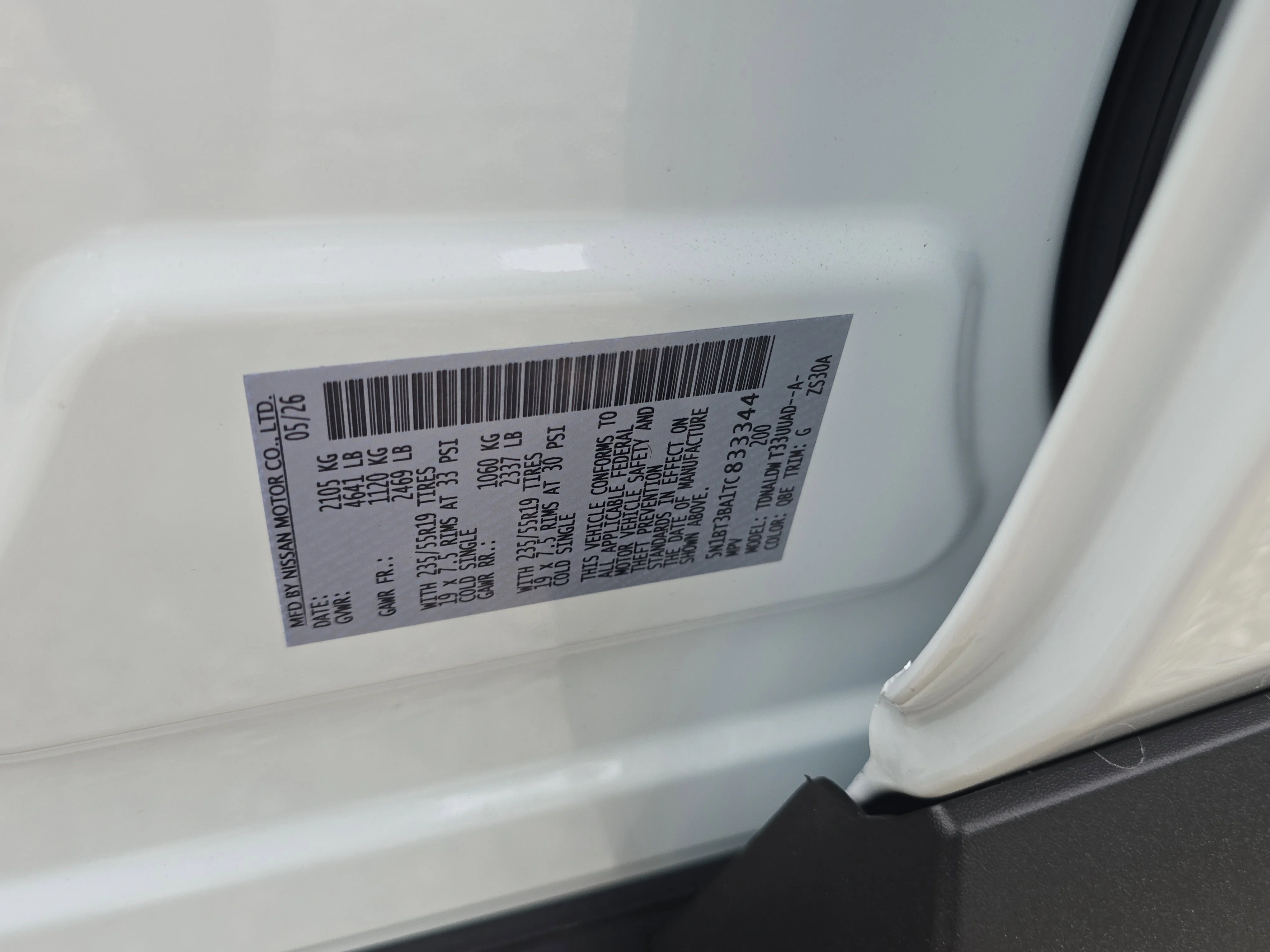 New 2026 Everest White Pearl TriCoat Nissan Dark Armor™ image 34