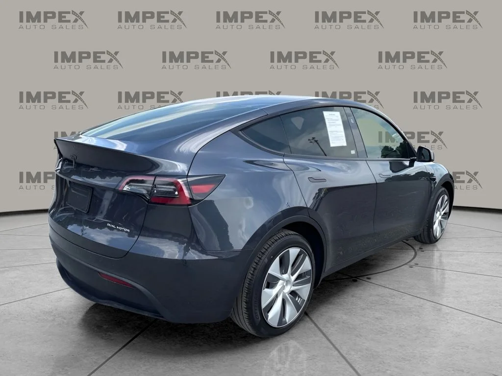 Used 2024 Black Tesla Long Range image 5