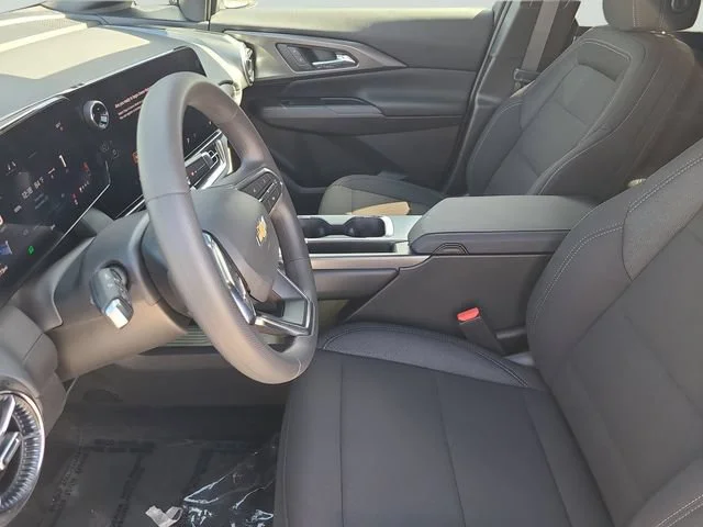 New 2026 Summit White Chevrolet LT image 21