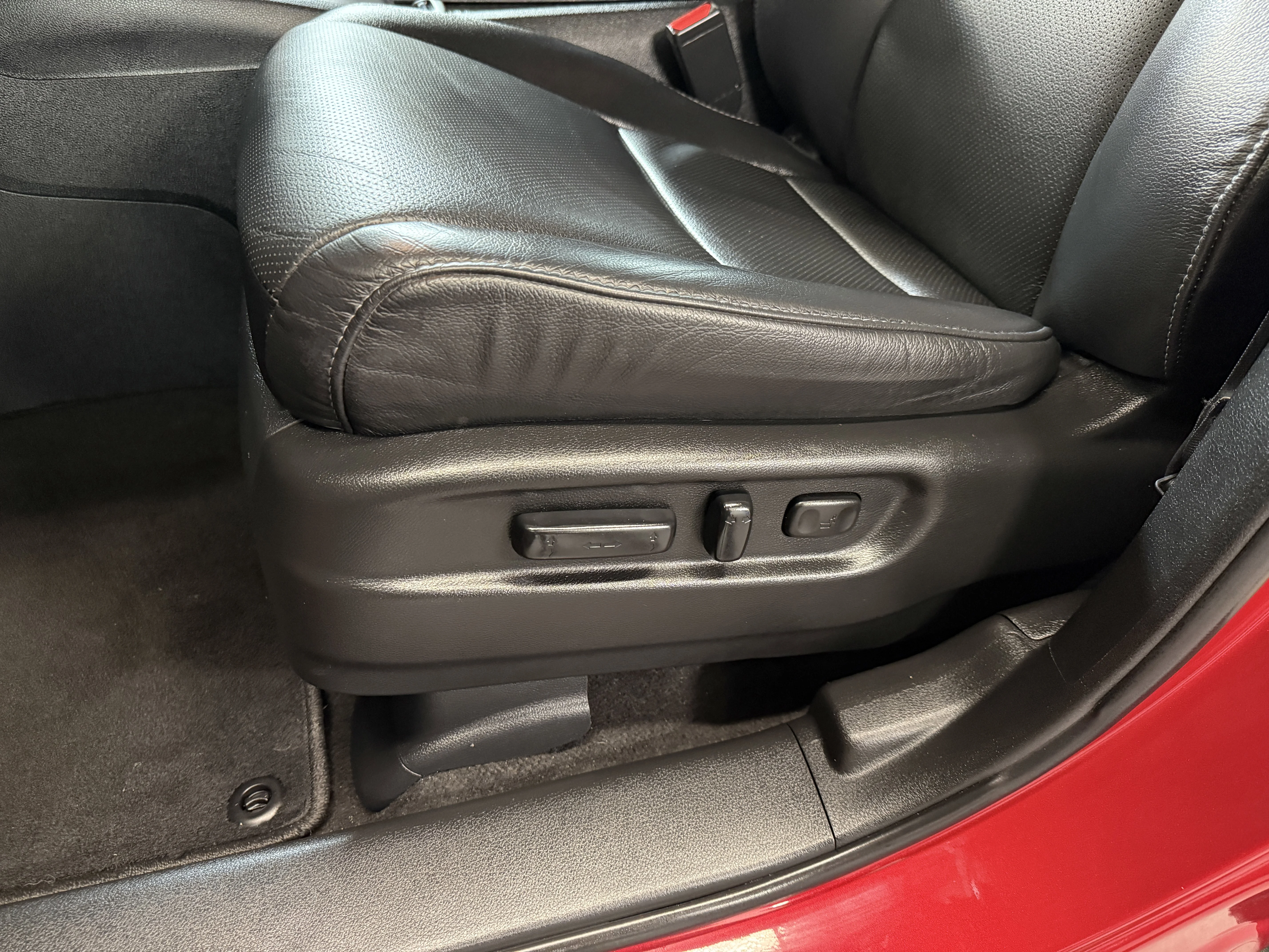Certified Used 2023 Radiant Red Metallic II Honda EX-L image 13