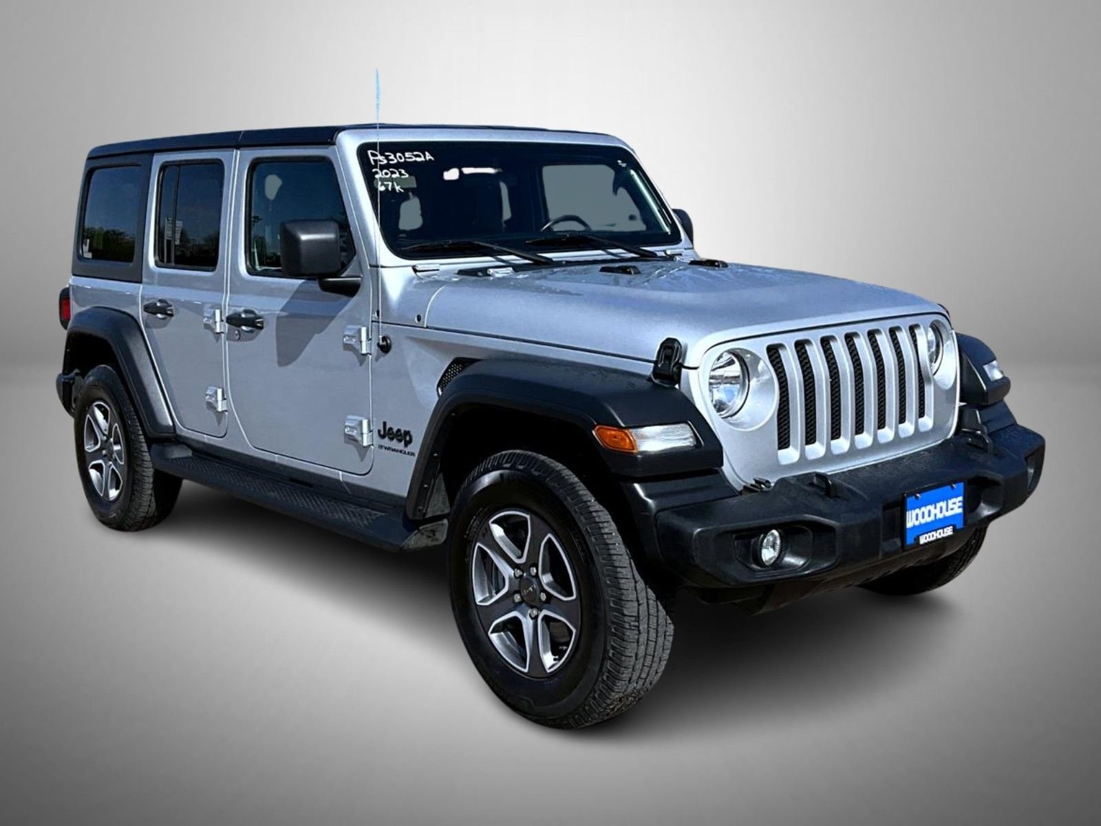 Certified Used 2023 Silver Jeep Sport S image 3