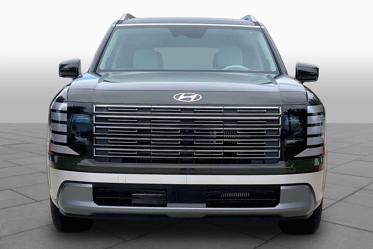 New 2026 Titan Charcoal Pearl Hyundai Limited image 3