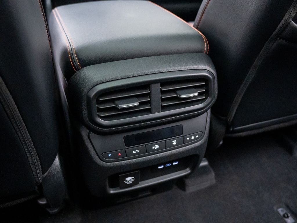 2025 Honda Pilot TrailSport - Photo 19