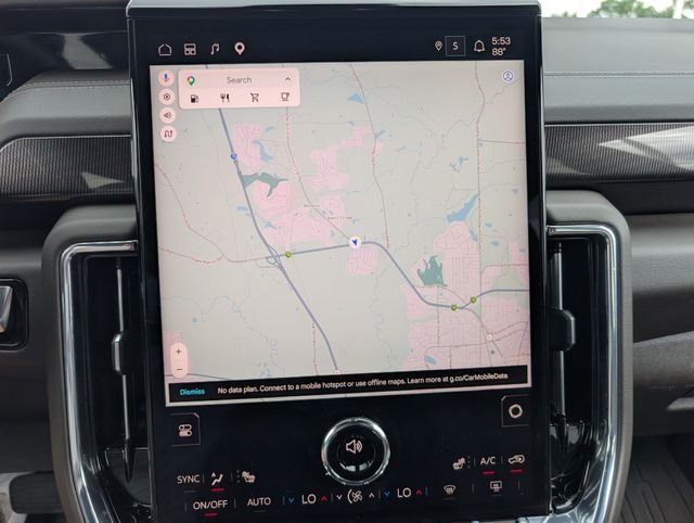 Used 2026  GMC Elevation image 15