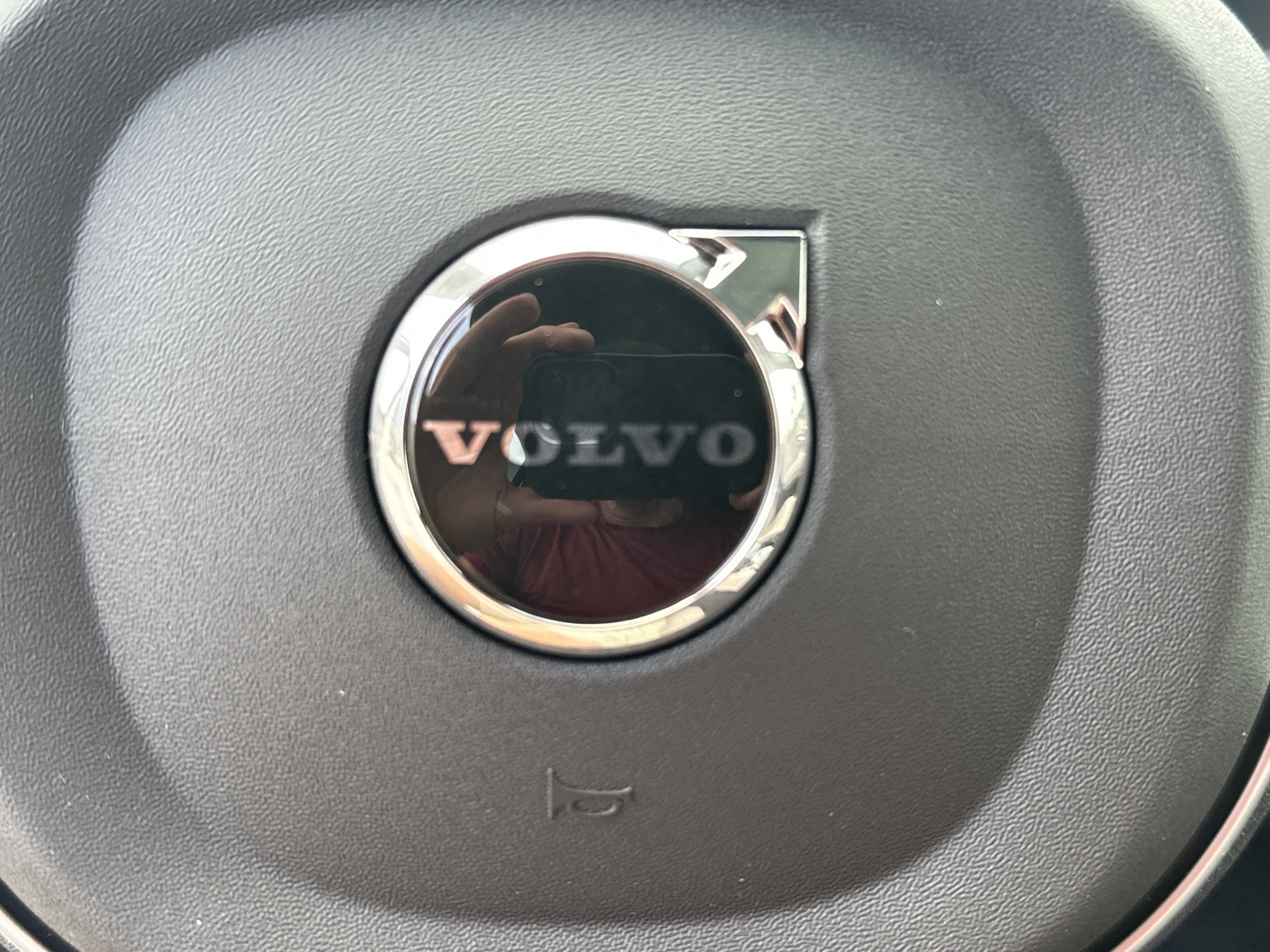 New 2026 Crystal White Volvo Ultra image 24