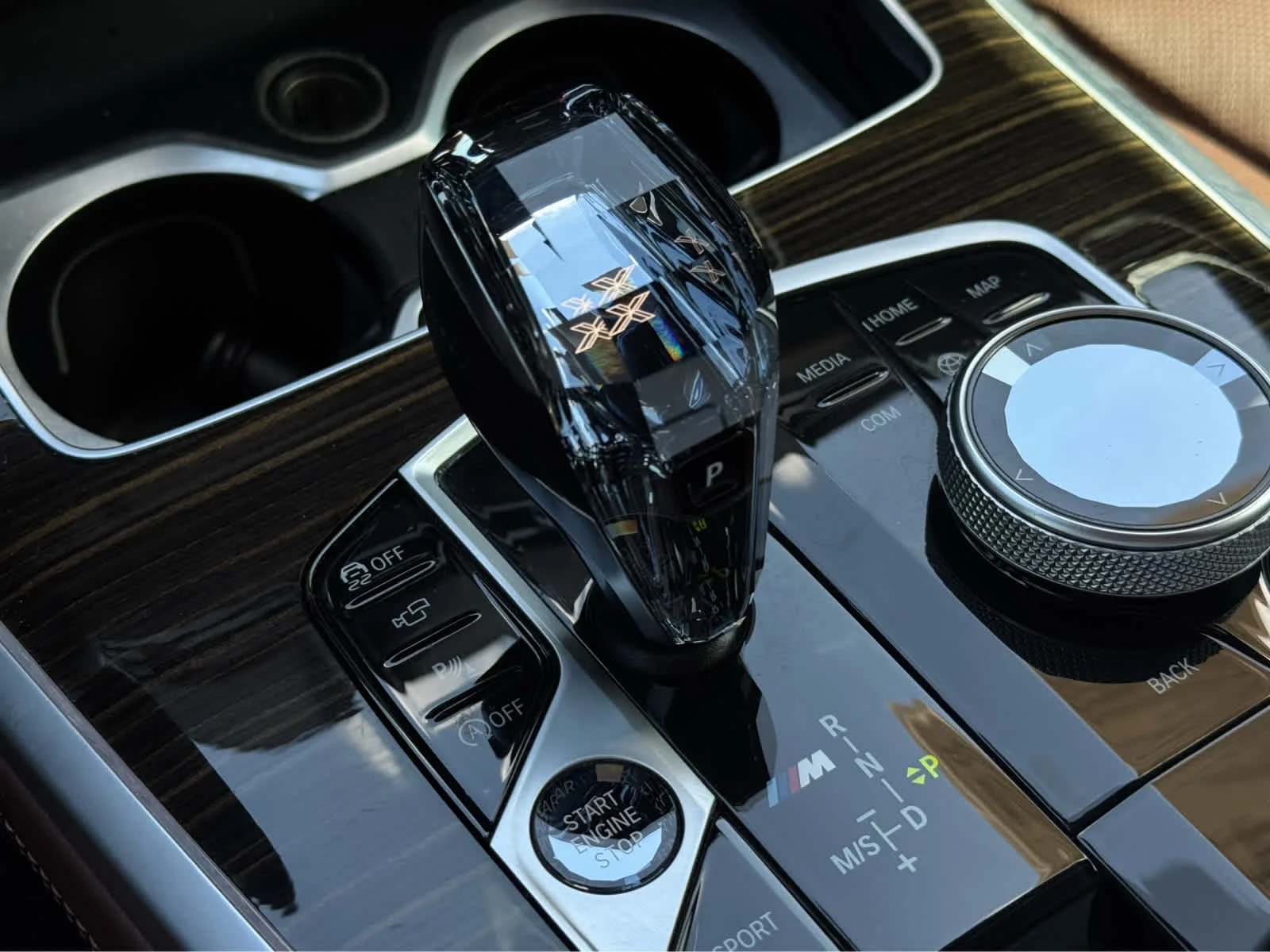 Used 2021 Carbon Black Metallic BMW M50i image 17
