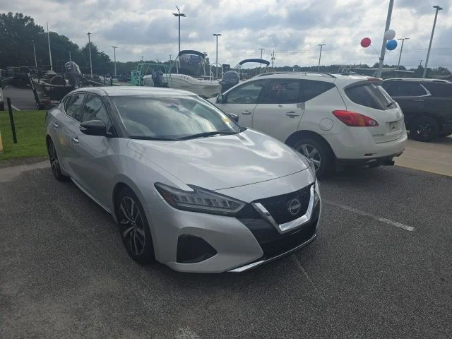 2023 Nissan Maxima SV