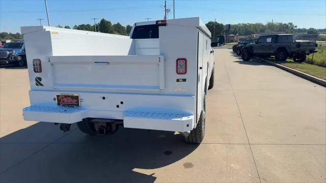 New 2026 Bright White Clear-Coat Exterior Paint RAM Tradesman image 8