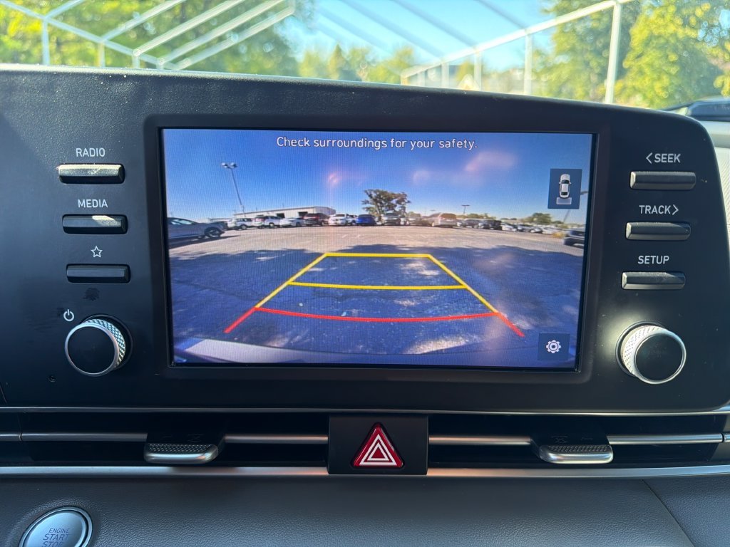 Used 2023 Phantom Black Hyundai SEL image 20