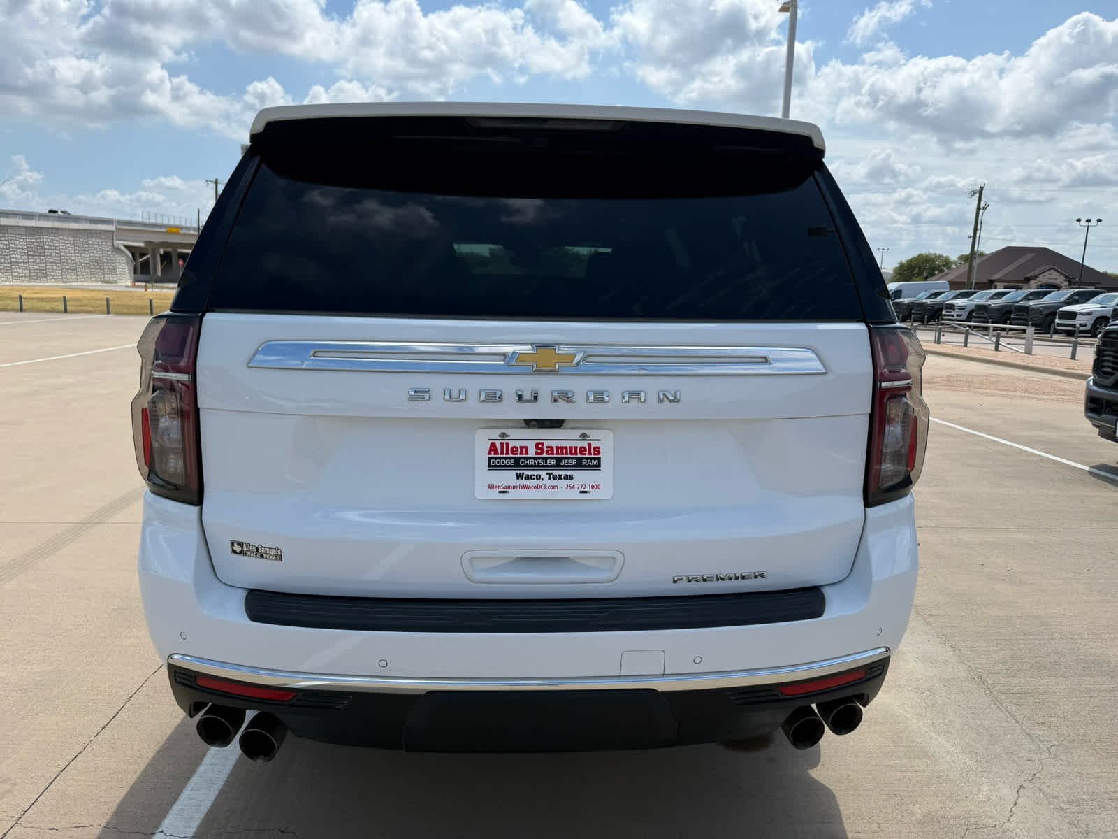 Used 2024 Summit White Chevrolet Premier image 7