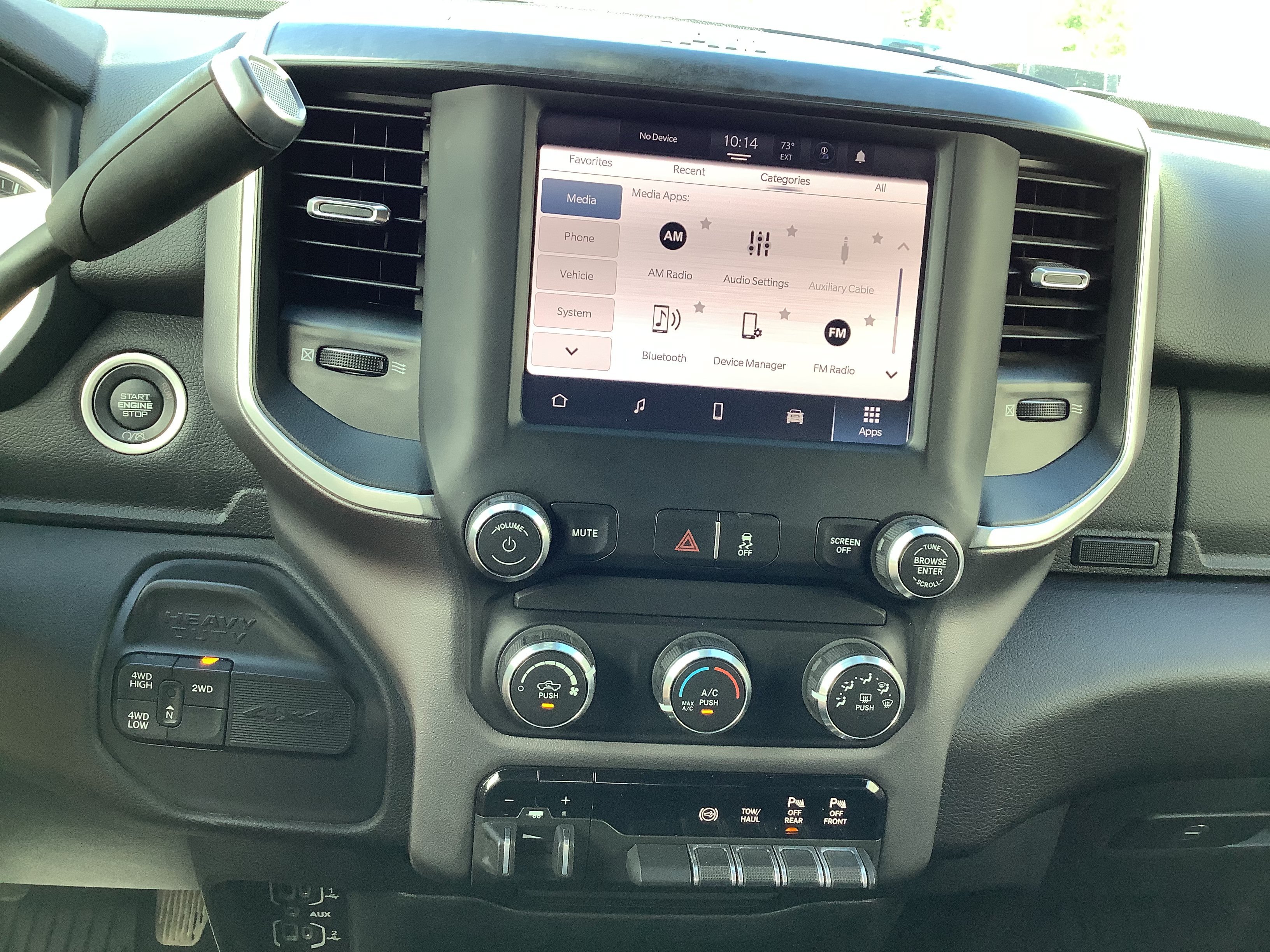 Used 2022 White Ram Big Horn image 19