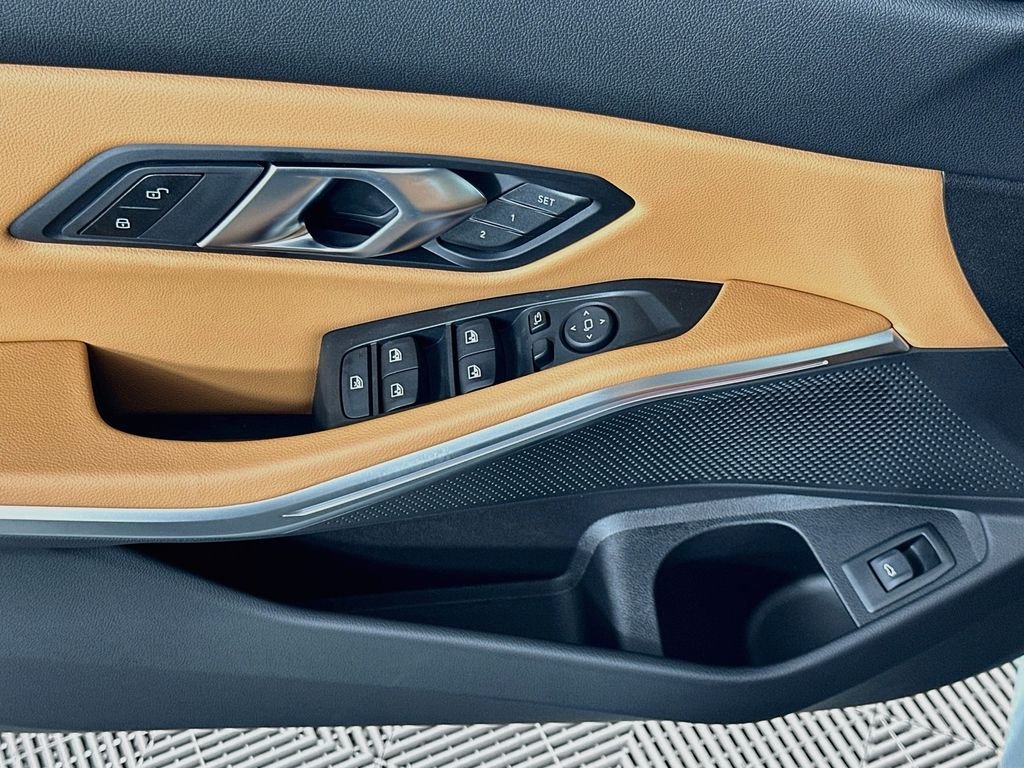 New 2026 Brooklyn Grey Metallic BMW 330i xDrive image 20