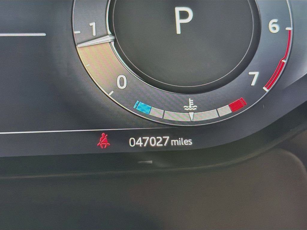 Certified Used 2023 Silver Land Rover SE image 12