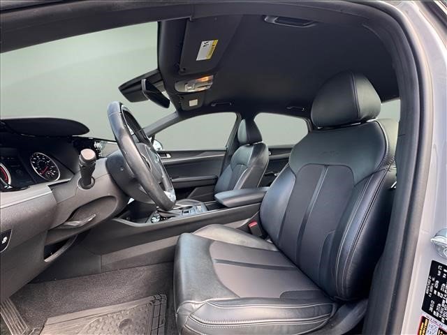 Used 2023 Wolf Gray Kia GT-Line image 16