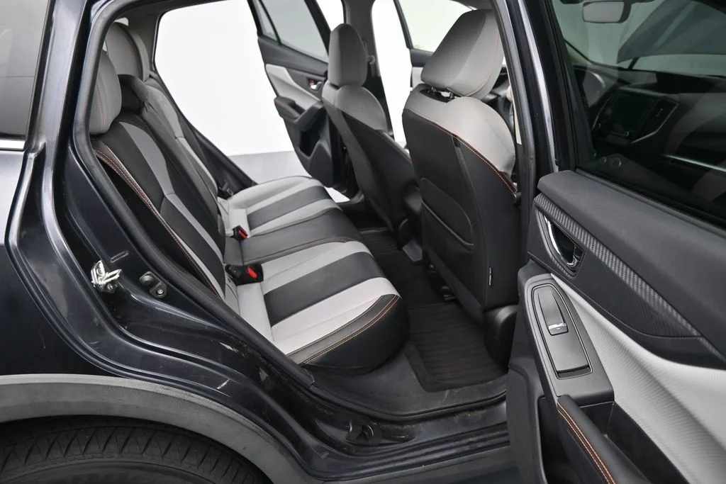 Used 2018 Gray Subaru 2.0i Limited image 24