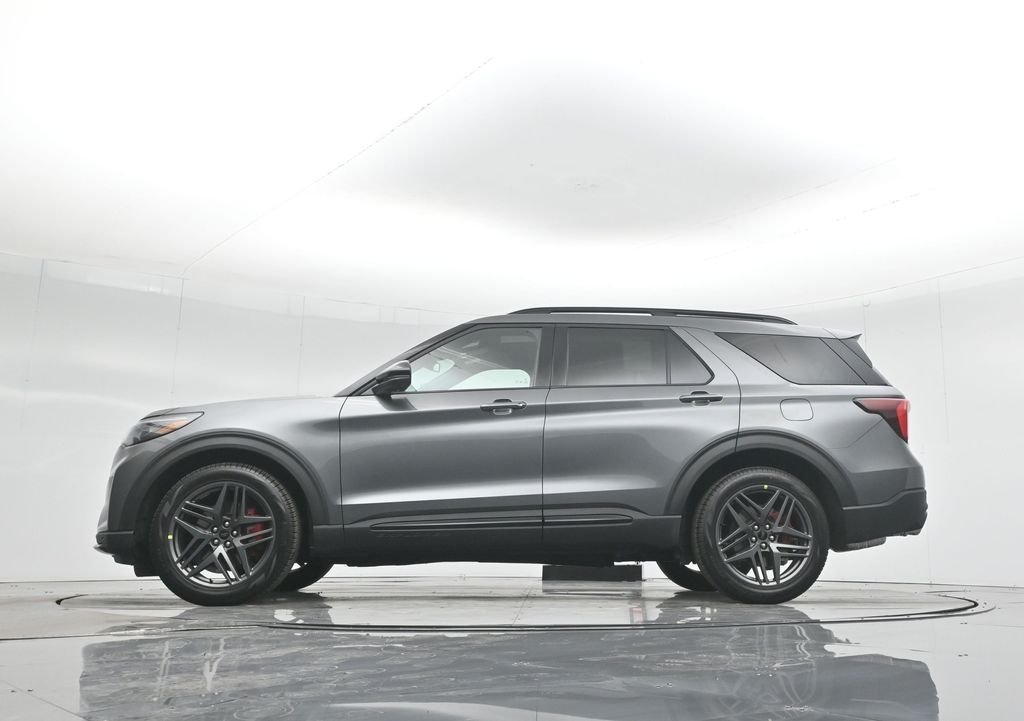 New 2026 Carbonized Gray Metallic Ford ST image 7