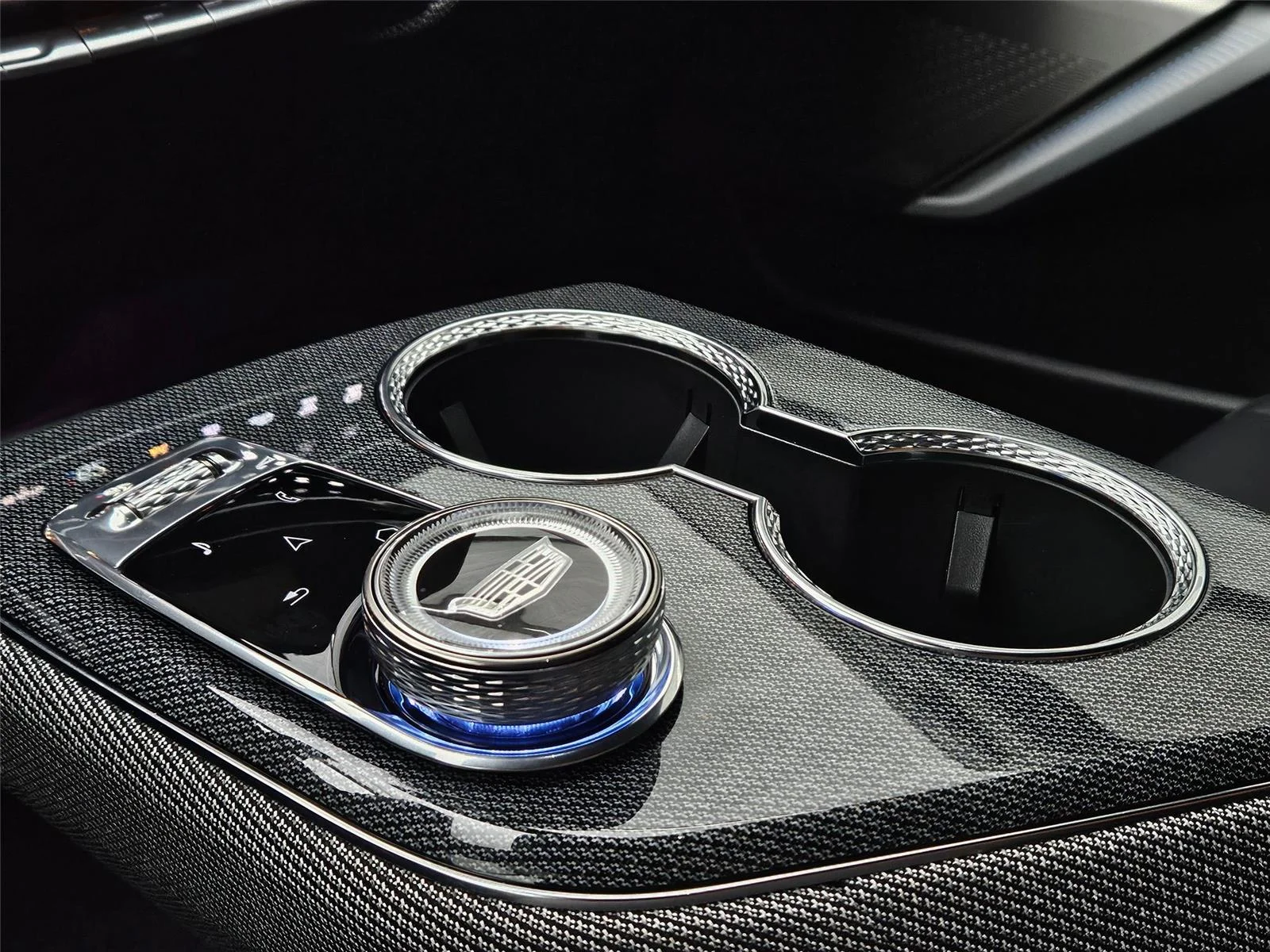 2026 Cadillac OPTIQ Luxury - Photo 19