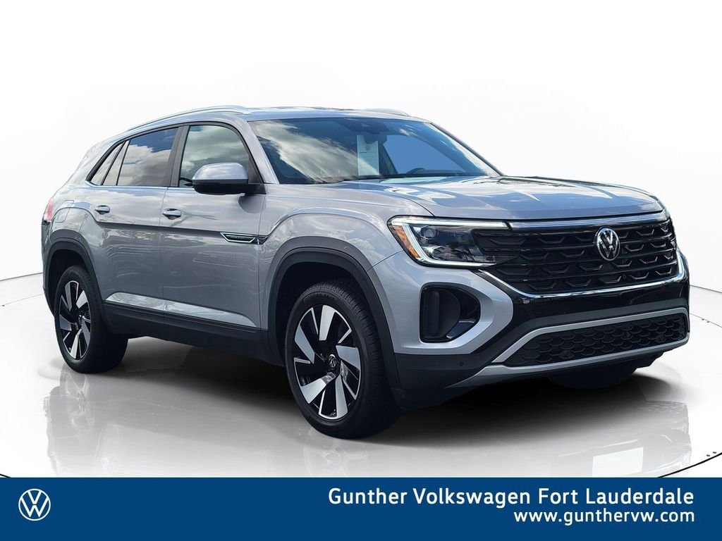 Certified Used 2026  Volkswagen SE w/Technology image 1