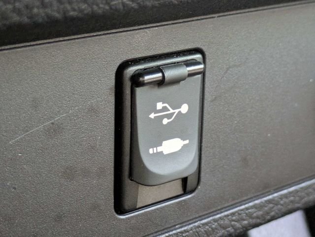 Used 2017 White Toyota SR image 22