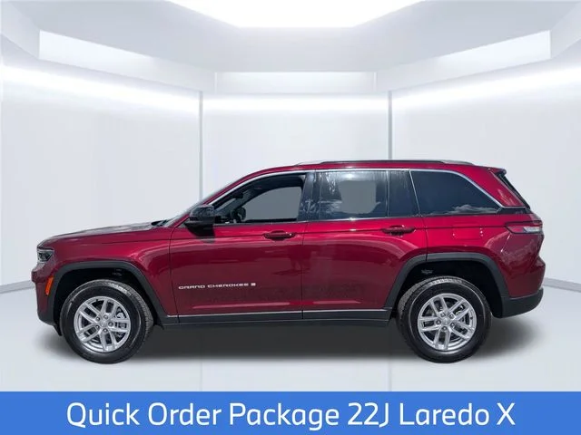 2026 Jeep Grand Cherokee Laredo - Photo 2