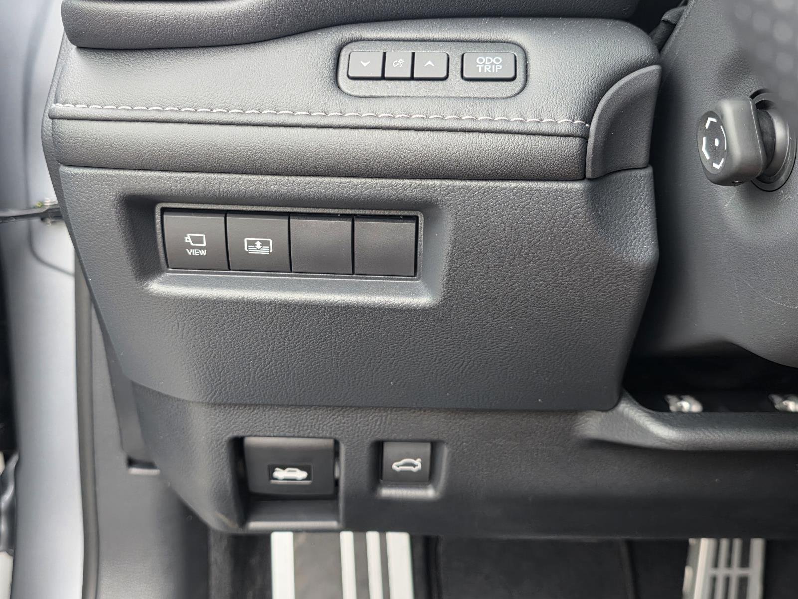 2026 Lexus IS 350 F SPORT - Photo 25