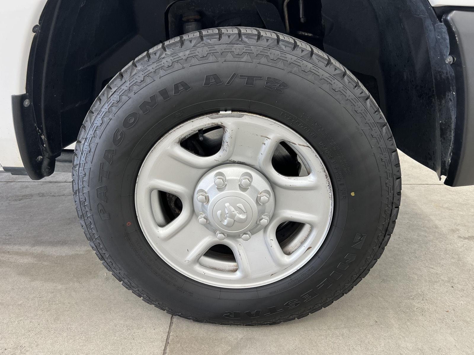 Used 2018 Bright White Clearcoat Ram Tradesman image 8